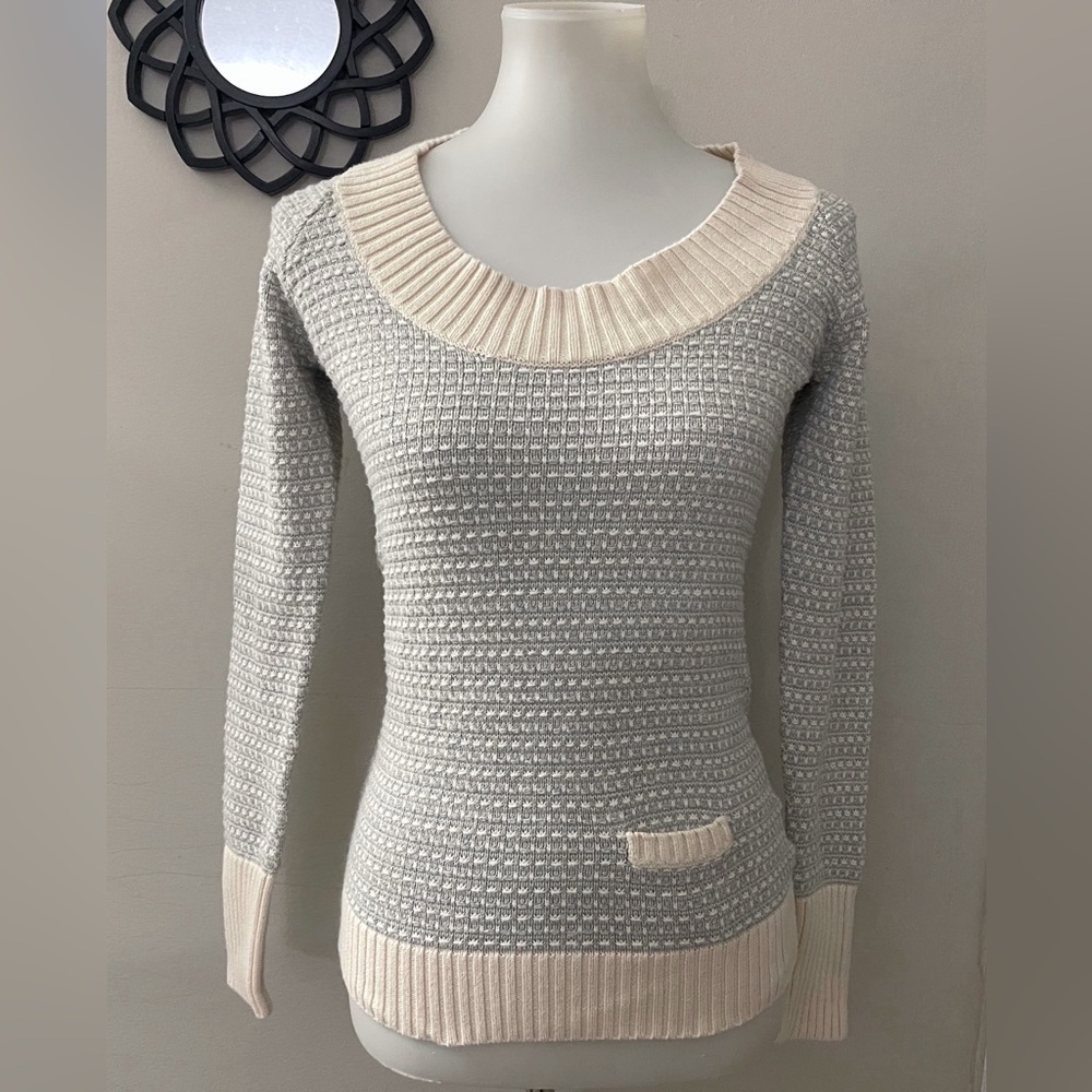 Vintage Old Navy Cream and Gray Textured Fisherman Sweater Casual Holiday Boho